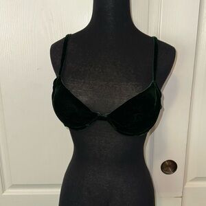 VTG DARK GREEN VELVET PUSH UP BRA